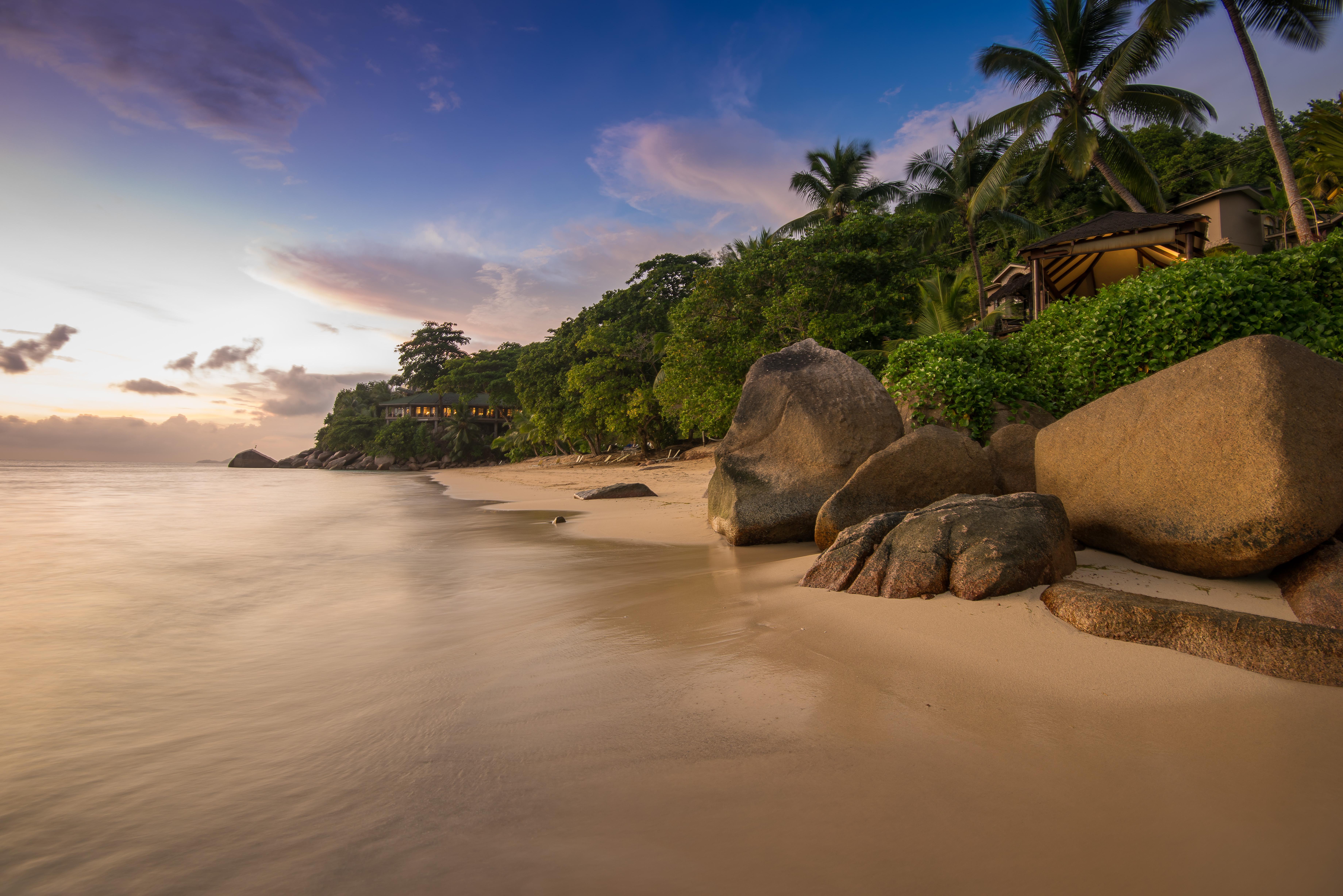 Coco De Mer Hotel And Black Parrot Suites Grand Anse  Exterior photo