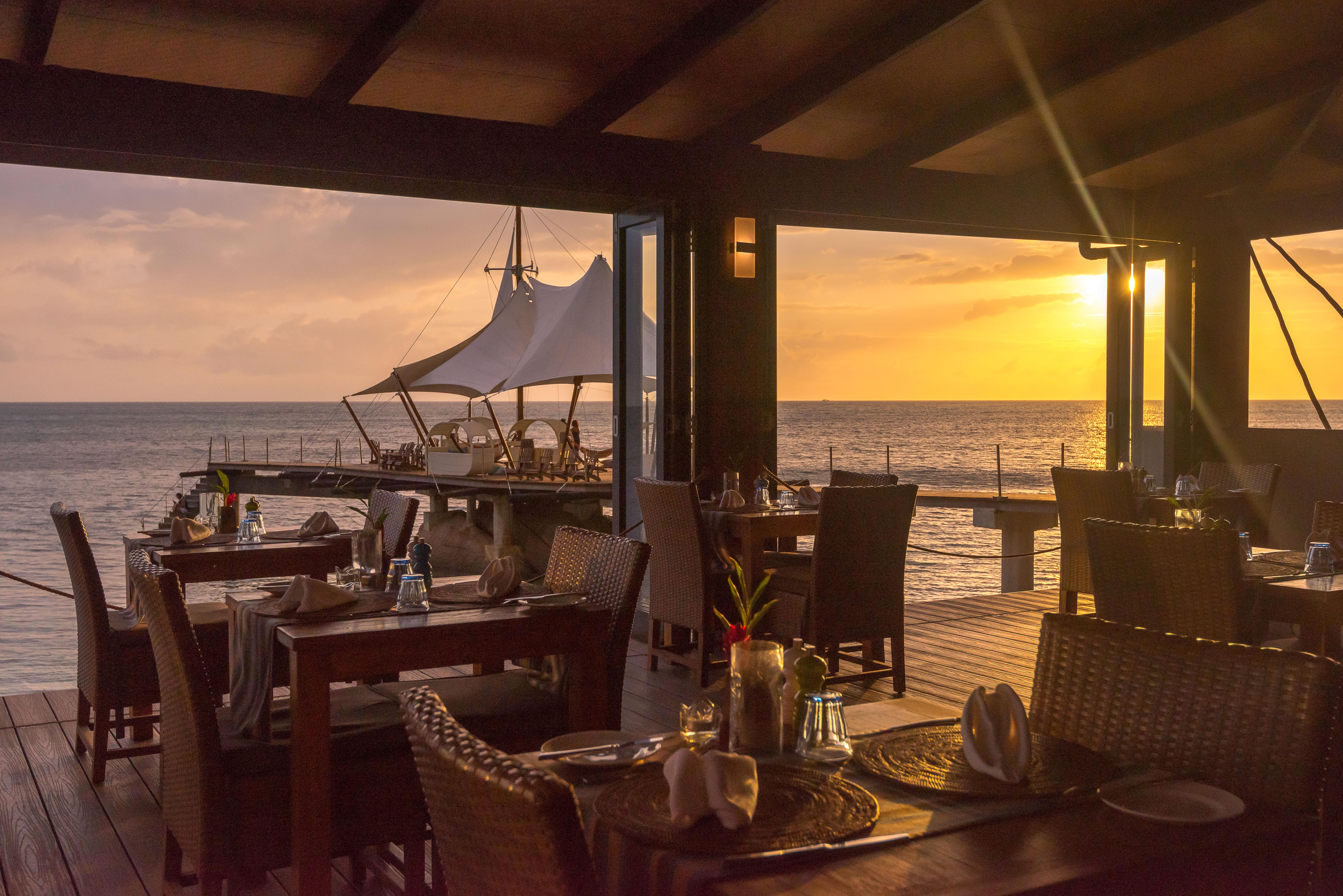 Coco De Mer Hotel And Black Parrot Suites Grand Anse  Exterior photo